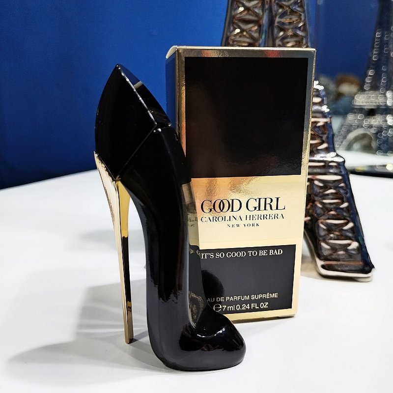 Carolina Herrera – Good Girl Suprême Eau de Parfum